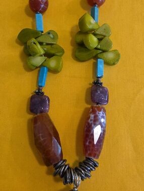 Handmade ▪︎ Bohemian-Style Stone & Wire Necklace ▪︎ BEAUTIFUL Piece! 📿